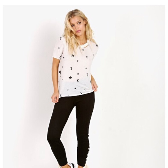 Wildfox Tops - Wild fox planetarium destroyed Seer Tee shirt